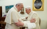 Cựu Giáo hoàng Benedict XVI đang 'rất yếu'