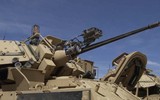 Khẩu pháo 25mm trên thiết giáp M2A2 Bradley đã bắn hỏng siêu tăng T-90M