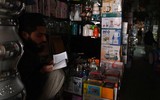Pakistan chìm vào bóng tối vì mất điện toàn quốc