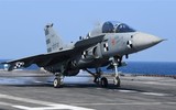 Kỷ nguyên mới cho Ấn Độ khi tiêm kích Tejas lần đầu cất, hạ cánh trên tàu sân bay nội địa