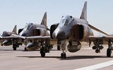 Iran hé lộ căn cứ không quân dưới lòng đất với sự xuất hiện của tiêm kích Mỹ