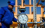 Doanh thu dầu khí Nga giảm gần 40%