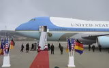 Tổng thống Biden bác đề xuất về màu sơn dành cho chuyên cơ Air Force One của ông Trump