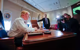 Tổng thống Biden bác đề xuất về màu sơn dành cho chuyên cơ Air Force One của ông Trump