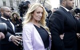 Cô Stormy Daniels lo lắng sau khi cựu Tổng thống Mỹ Donald Trump bị truy tố