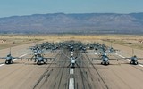 'Thần chết' MQ-9 Mỹ thị uy với màn 'voi đi bộ'