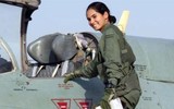 'Cánh én bạc' MiG-21 Ấn Độ lao xuống đất, 5 người thương vong