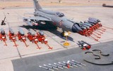 'Cánh én bạc' MiG-21 Ấn Độ lao xuống đất, 5 người thương vong