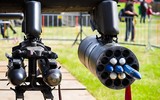 Rocket Hydra-70 nổi tiếng của Mỹ được tích hợp lên 'xe tăng bay' M-24 Liên Xô