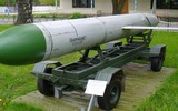 Vật thể lạ rơi xuống Ba Lan có thể là tên lửa hành trình Kh-55 bay lạc?
