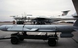 Vật thể lạ rơi xuống Ba Lan có thể là tên lửa hành trình Kh-55 bay lạc?