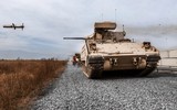 Vũ khí nào trên xe chiến đấu bộ binh M2 Bradley Mỹ khiến xe tăng đối phương khiếp sợ?