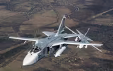 'Kiếm sĩ' Su-24 thời Liên Xô tăng uy lực khi được trang bị tên lửa hành trình phương Tây