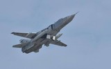 'Kiếm sĩ' Su-24 thời Liên Xô tăng uy lực khi được trang bị tên lửa hành trình phương Tây