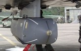 'Kiếm sĩ' Su-24 thời Liên Xô tăng uy lực khi được trang bị tên lửa hành trình phương Tây