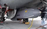 'Kiếm sĩ' Su-24 thời Liên Xô tăng uy lực khi được trang bị tên lửa hành trình phương Tây