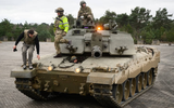 Siêu tăng Challenger 2 dễ dàng 'dọn sạch' phòng tuyến 'răng rồng'