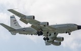 Mỹ tố tiêm kích Trung Quốc áp sát nguy hiểm trinh sát cơ RC-135 ở Biển Đông