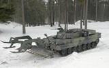 Thiết giáp phá mìn đặc biệt Leopard 2R 'thúc thủ' trước hỏa lực Nga