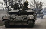 Biến thể mạnh nhất của xe tăng T-64 'thúc thủ' dưới đòn đánh của UAV Lancet