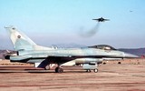 Tiêm kích F-16 của hải quân Mỹ gặp nạn, phi công cố cứu máy bay thay vì nhảy dù