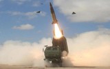 Tên lửa tầm xa ATACMS nguy hiểm cỡ nào khi được bắn ra từ 'hỏa thần' HIMARS?