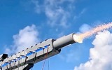 Pháo điện từ Nhật Bản lần đầu thử nghiệm trên biển