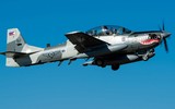 Cường kích A-29 Super Tucano Philippines bị tiêm kích Trung Quốc lượn vòng quanh