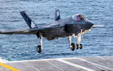 Tiêm kích hạm F-35C lộ diện với lớp sơn phủ như gương
