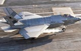 Tiêm kích hạm F-35C lộ diện với lớp sơn phủ như gương
