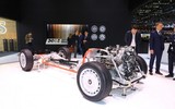 Vì sao ông Putin tặng ông Kim Jong Un chiếc siêu xe limousine Aurus?
