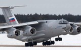 Vận tải cơ quân sự IL-76 Nga bốc cháy trên không và lao xuống đất
