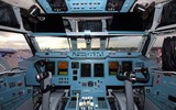 Vận tải cơ quân sự IL-76 Nga bốc cháy trên không và lao xuống đất