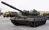 Xe tăng T-62M Nga sống sót kỳ diệu sau khi bị cả đàn 10 UAV tự sát tấn công