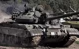 Xe tăng T-62M Nga sống sót kỳ diệu sau khi bị cả đàn 10 UAV tự sát tấn công
