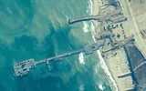 Mỹ ngưng chuyển hàng nhân đạo do cầu tàu 320 triệu USD ở Dải Gaza bị sóng đánh vỡ