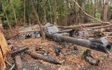 Xe tăng Challenger 2 do Anh viện trợ cho Ukraine bị UAV Nga 'thổi bay tháp pháo'