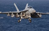 Tiêm kích tác chiến điện tử EA-18G Mỹ rơi cắm đầu xuống biển