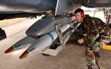 F-16 Ukraine mang bom thông minh GBU-39 tấn công mặt đất?