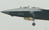 Tiêm kích J-20S của Trung Quốc có ghế phi công kép 