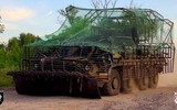Xe chiến đấu bộ binh BTR-4 Ukraine phủ giáp kín mít chống drone Nga