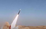 Houthi tuyên bố phóng tên lửa 'siêu vượt âm' mang đầu đạn chùm vào Israel