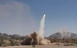 Houthi tuyên bố phóng tên lửa 'siêu vượt âm' mang đầu đạn chùm vào Israel