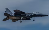 Mỹ biến rocket thông minh APKWS II thành 'vũ khí diệt UAV' trên F-15E