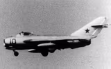 MiG-17 và phi công Ace huyền thoại Nguyễn Văn Bảy – bắn hạ 'Thần sấm' F105 Mỹ
