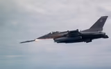 F-16 Ba Lan bị nghi phóng nhầm AIM-120 trúng nhà dân khi chặn 'drone Nga'