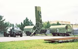 UAV tự sát Lancet Nga lao thẳng vào đài radar của hệ thống S-300 Ukraine