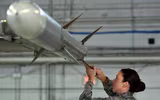 F-16 Ba Lan bị nghi phóng nhầm AIM-120 trúng nhà dân khi chặn 'drone Nga'