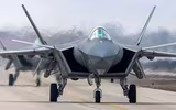 Trung Quốc cán mốc 300 tiêm kích J-20: Vượt xa số lượng F-22 Mỹ, liệu có thay đổi ‘cán cân’ bầu trời?
