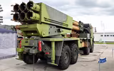 Nga trình làng pháo phản lực Sarma 300 mm trên khung KamAZ-63501